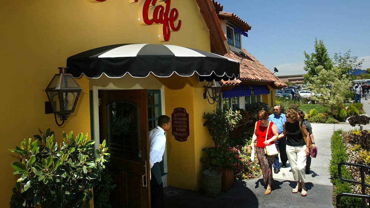 48-year-old casual dining chain closed 106 locations