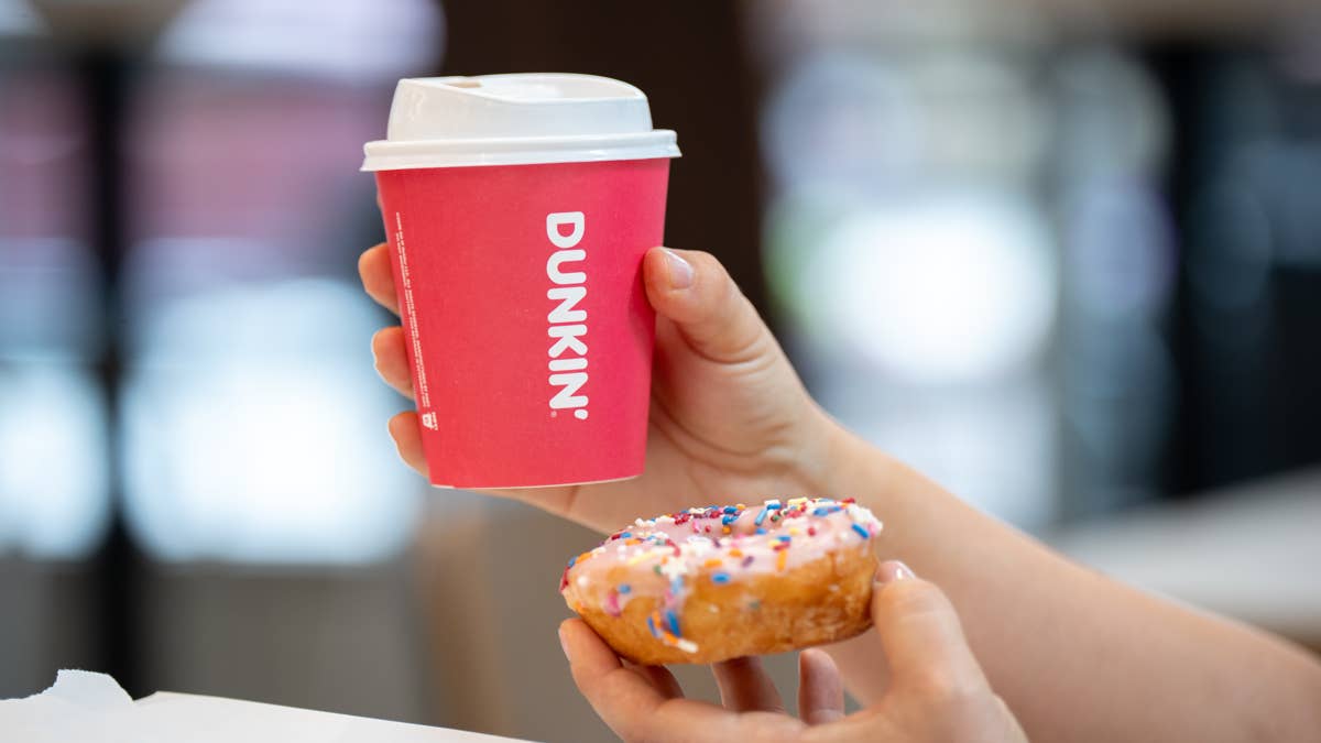 Dunkin' comes back to major market after 12-year absence