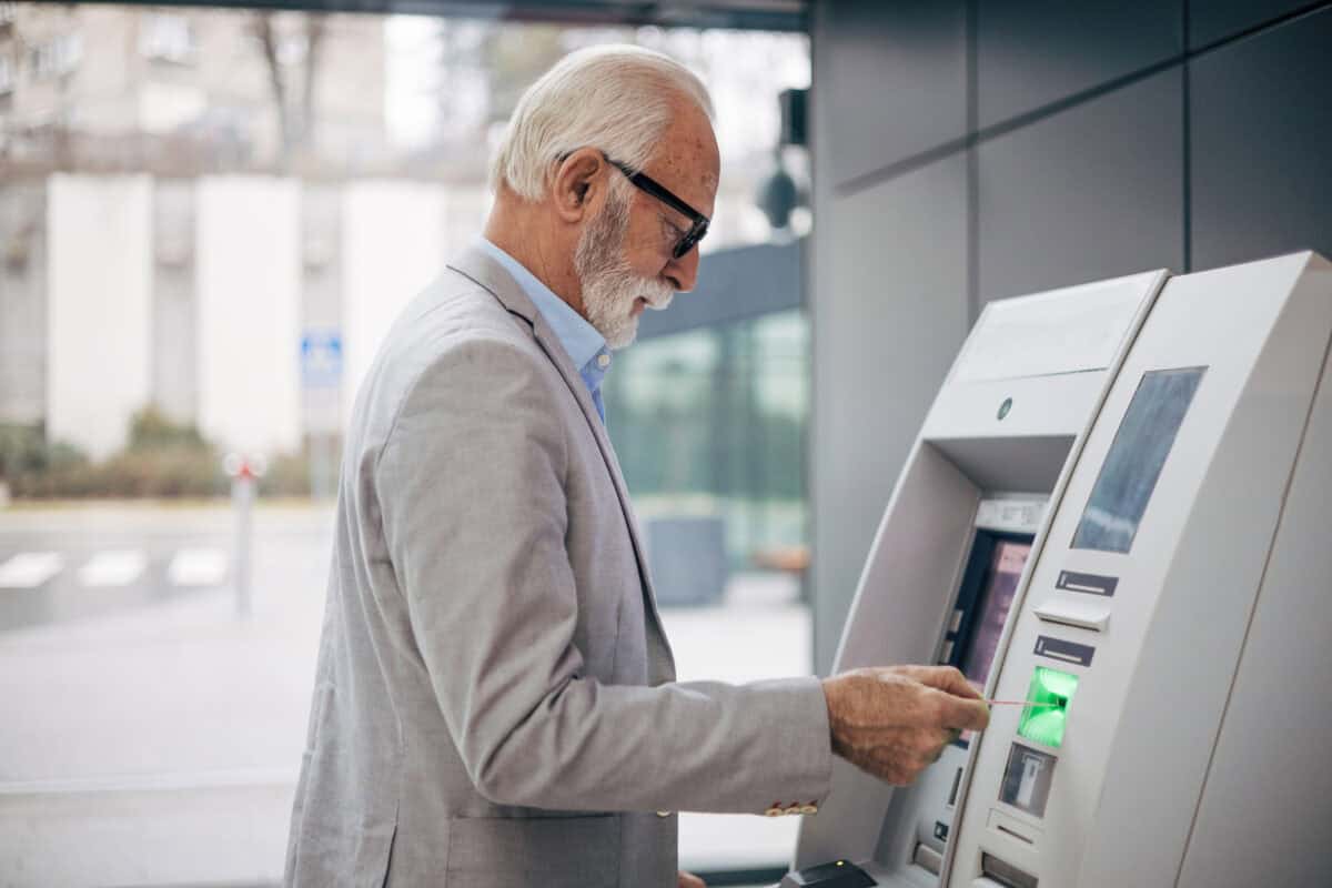 I Found a Dividend Stock That Pays 7.9% Monthly Like an ATM