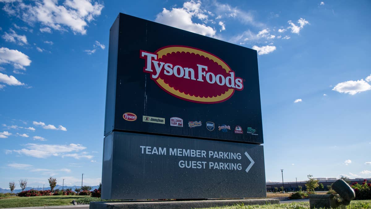 Major retail meat company closes plants, lays off over 3,200